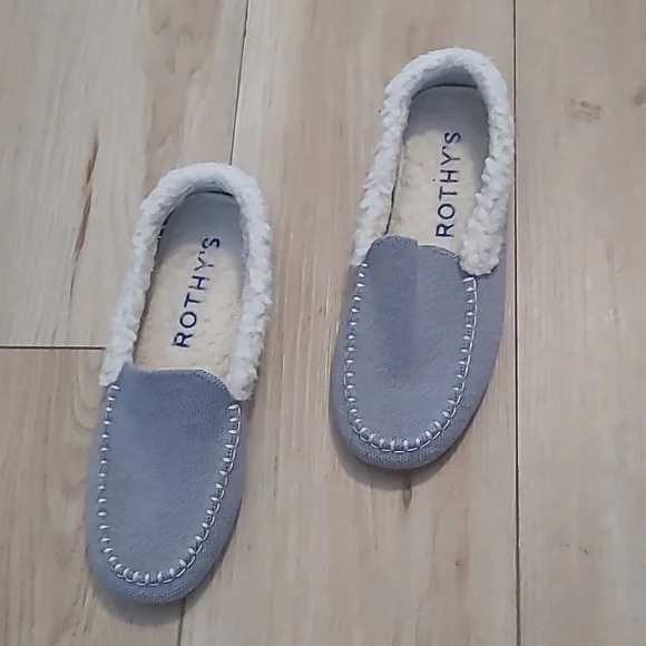 Rothy's Light Blue Loafers with Cream Lining Size 6w - Picture 2 of 8